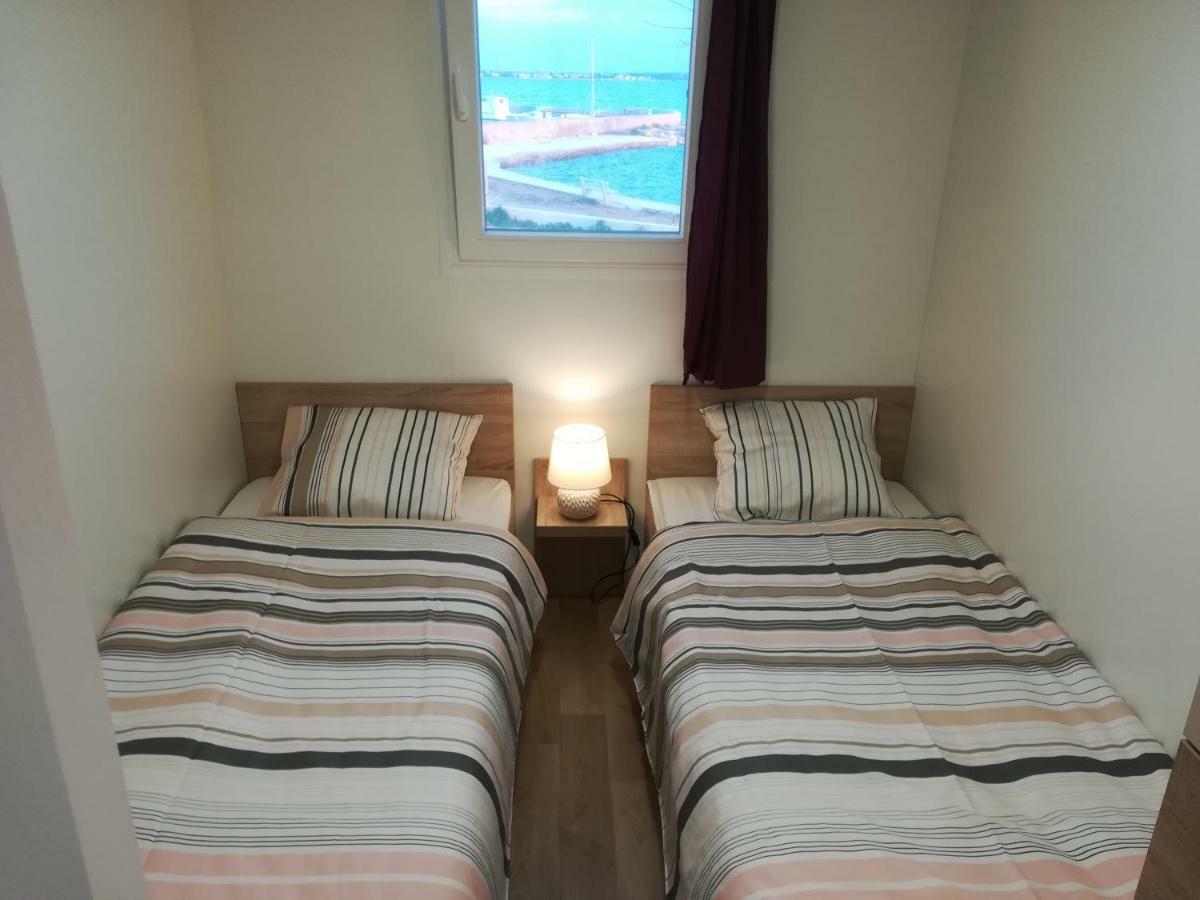 פריבלאקה Holiday Home Happiness מראה חיצוני תמונה