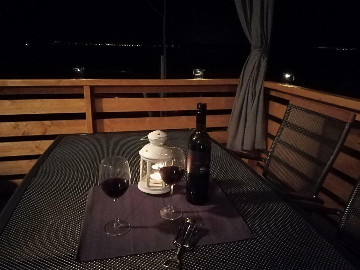 פריבלאקה Holiday Home Happiness מראה חיצוני תמונה